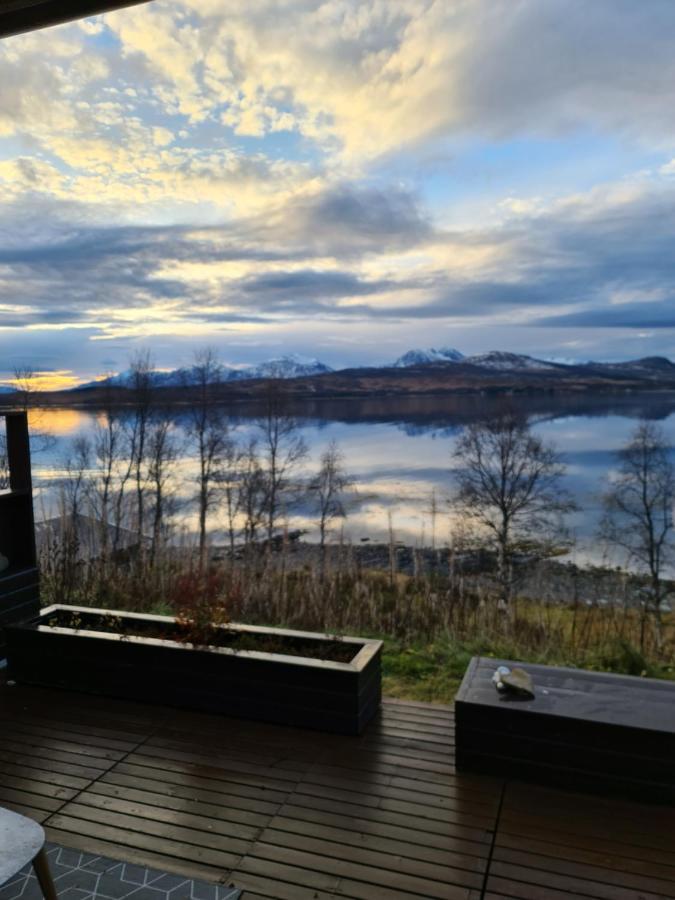 Great House With Amazing Location!!Sea & Mountain View! Villa Kvaloya Exteriör bild